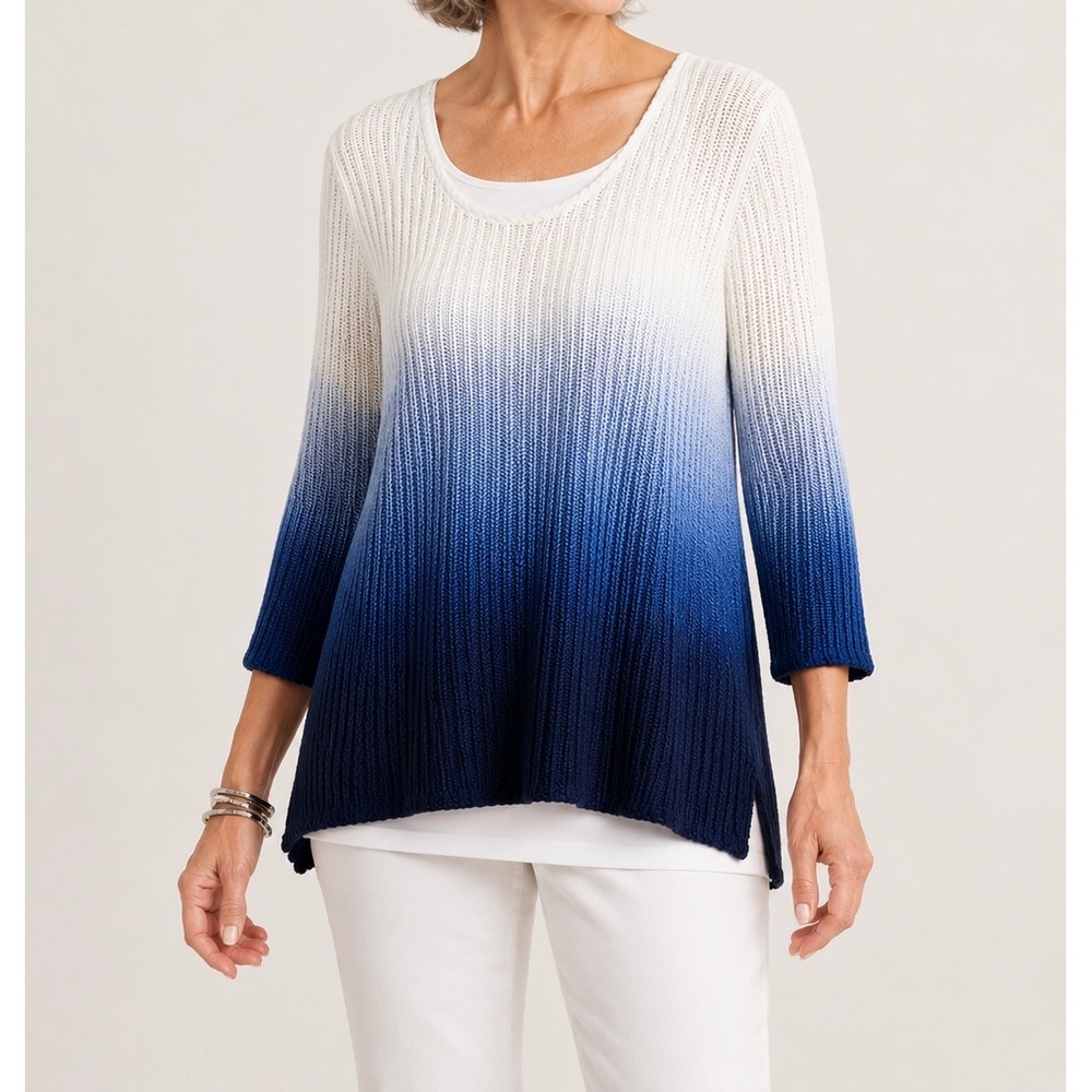 Chico's Travelers Ombre Mesh Knit Tunic Top Blue White 3/4 Sleeve Size 2 L
